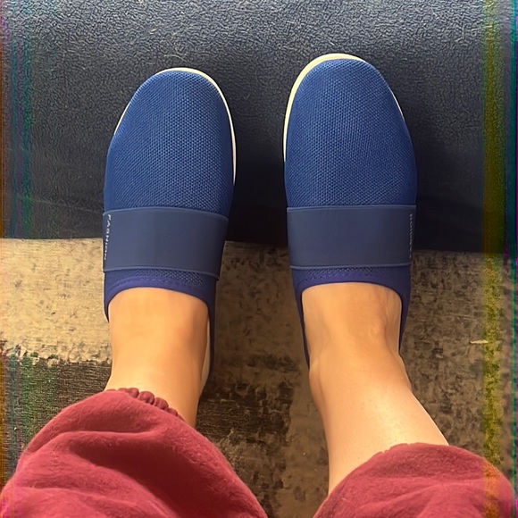 Brand new bought online never worn outside - Picture 1 of 3